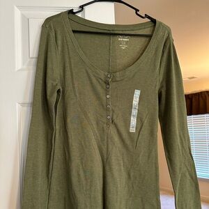 New women’s long sleeve shirt